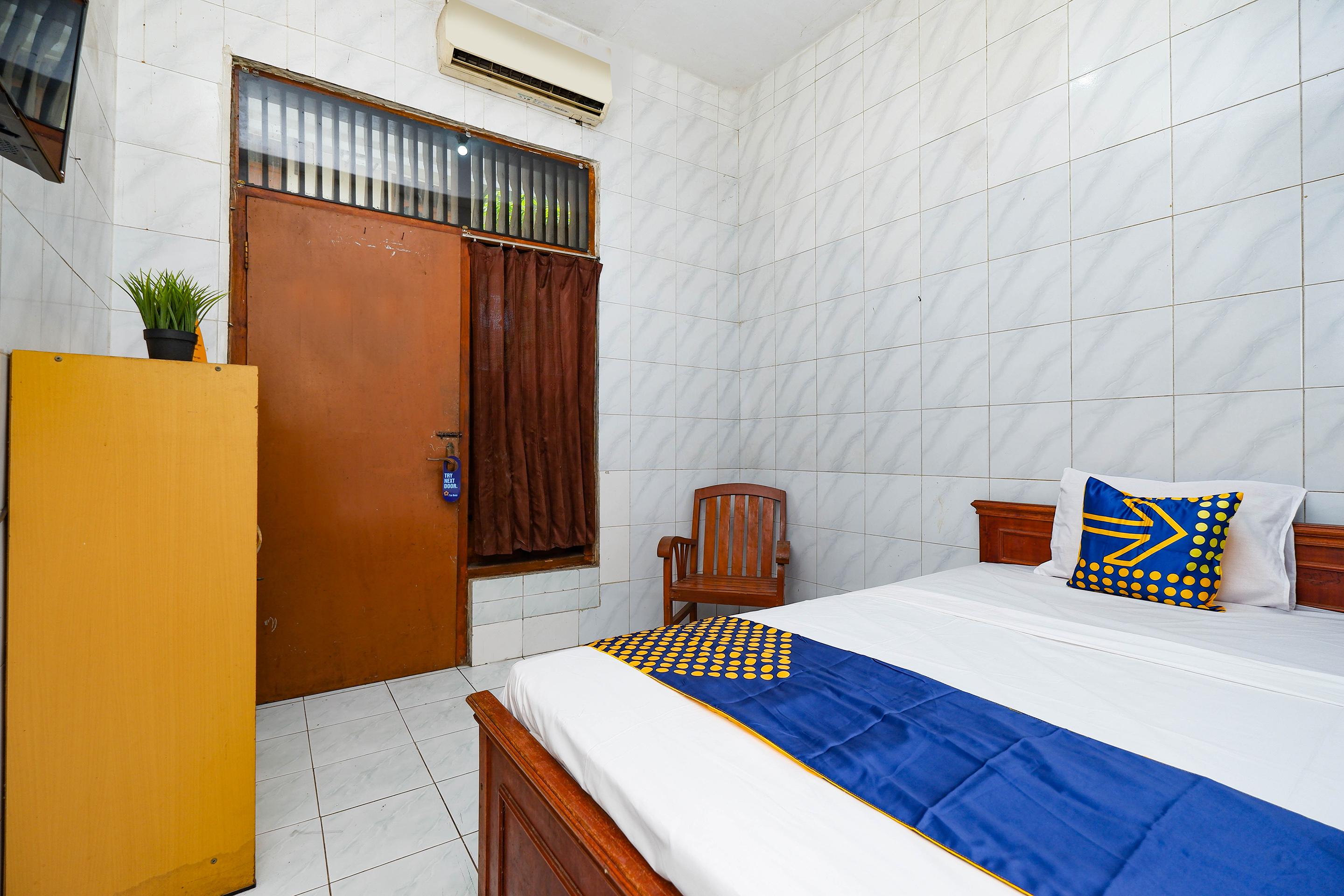 สปอต ออน 2011 โฮเต็ล มาการ์ ซารี Hotel Surakarta  ภายนอก รูปภาพ
